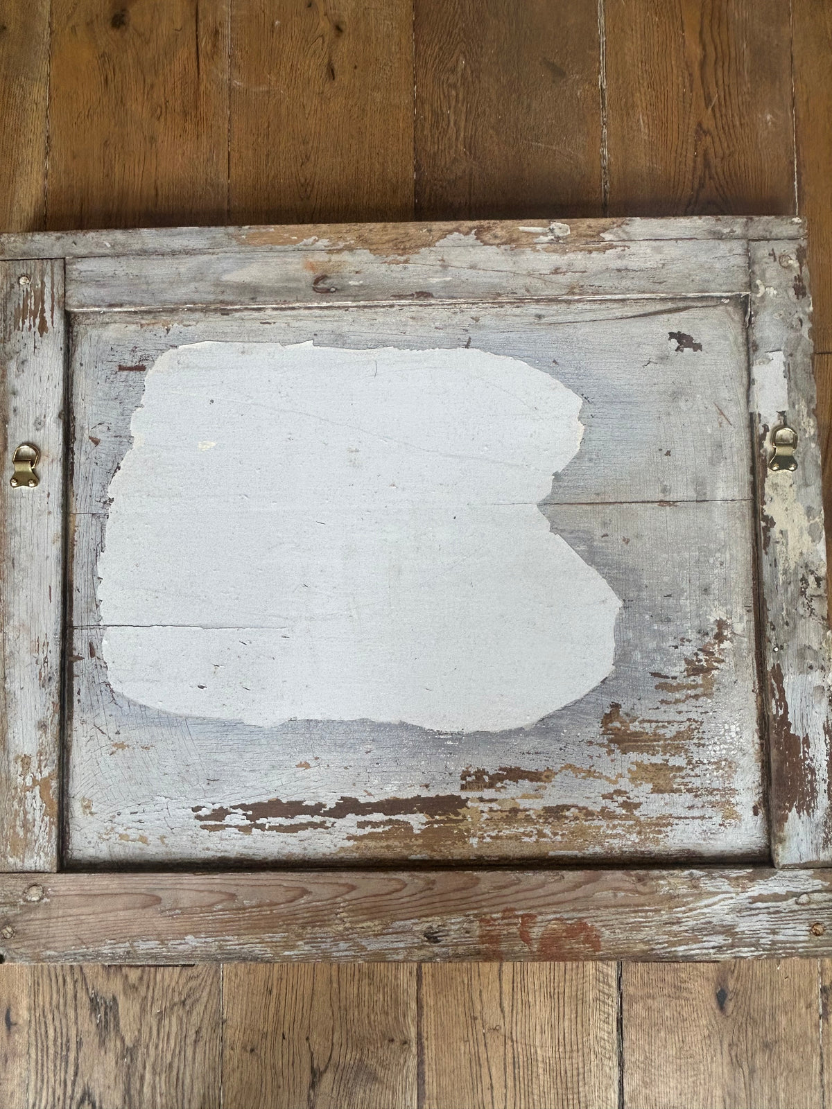 Reclaimed Door Wallhanging with Hound and Daisy Chain