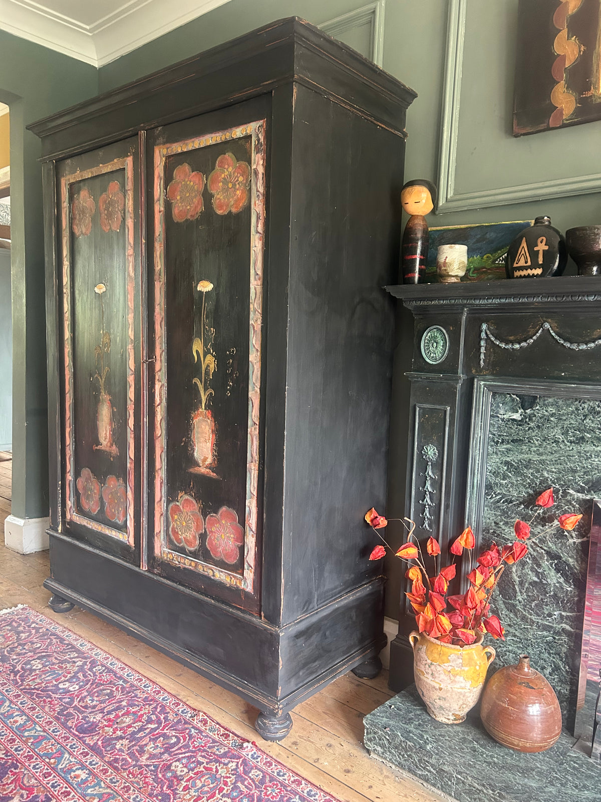 Bloomsbury inspired Daisy Wardrobe