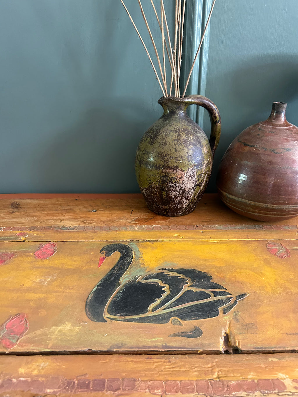 Vintage Folk Art Swan Table