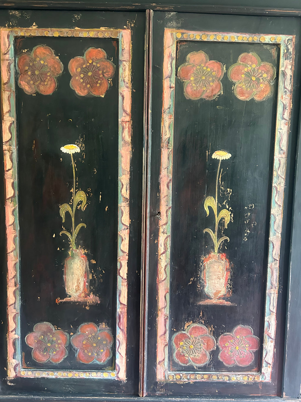 Bloomsbury inspired Daisy Wardrobe