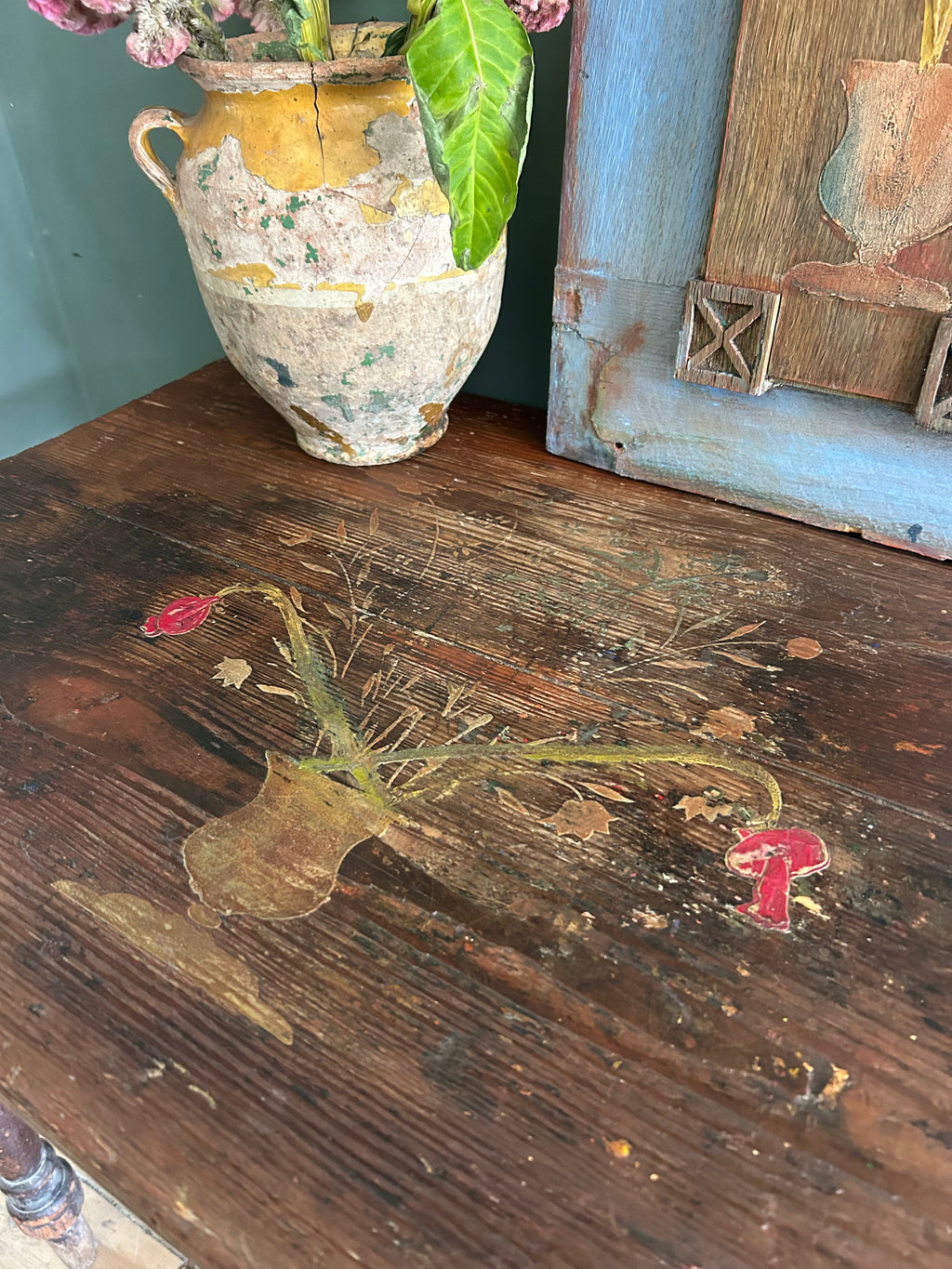 Vintage Console Table with Flower Design.