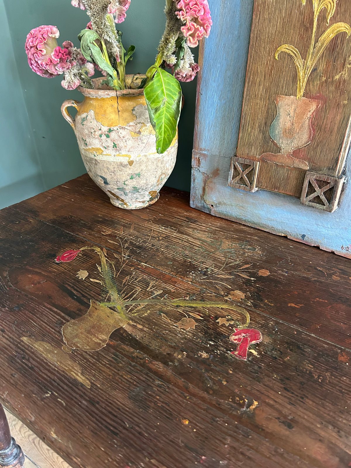 Vintage Console Table with Flower Design.